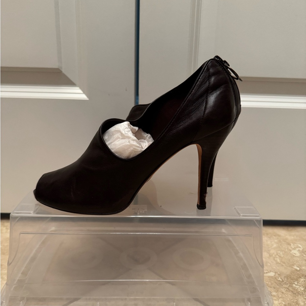 Max Studio Brown Leather Open Toe Heels, Zipper in the back - Picture 2 of 7